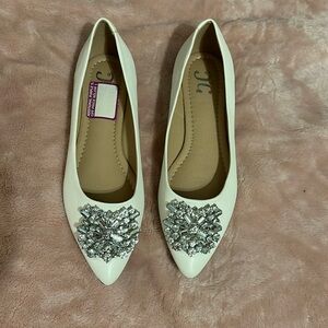 NWT white rhinestone flats